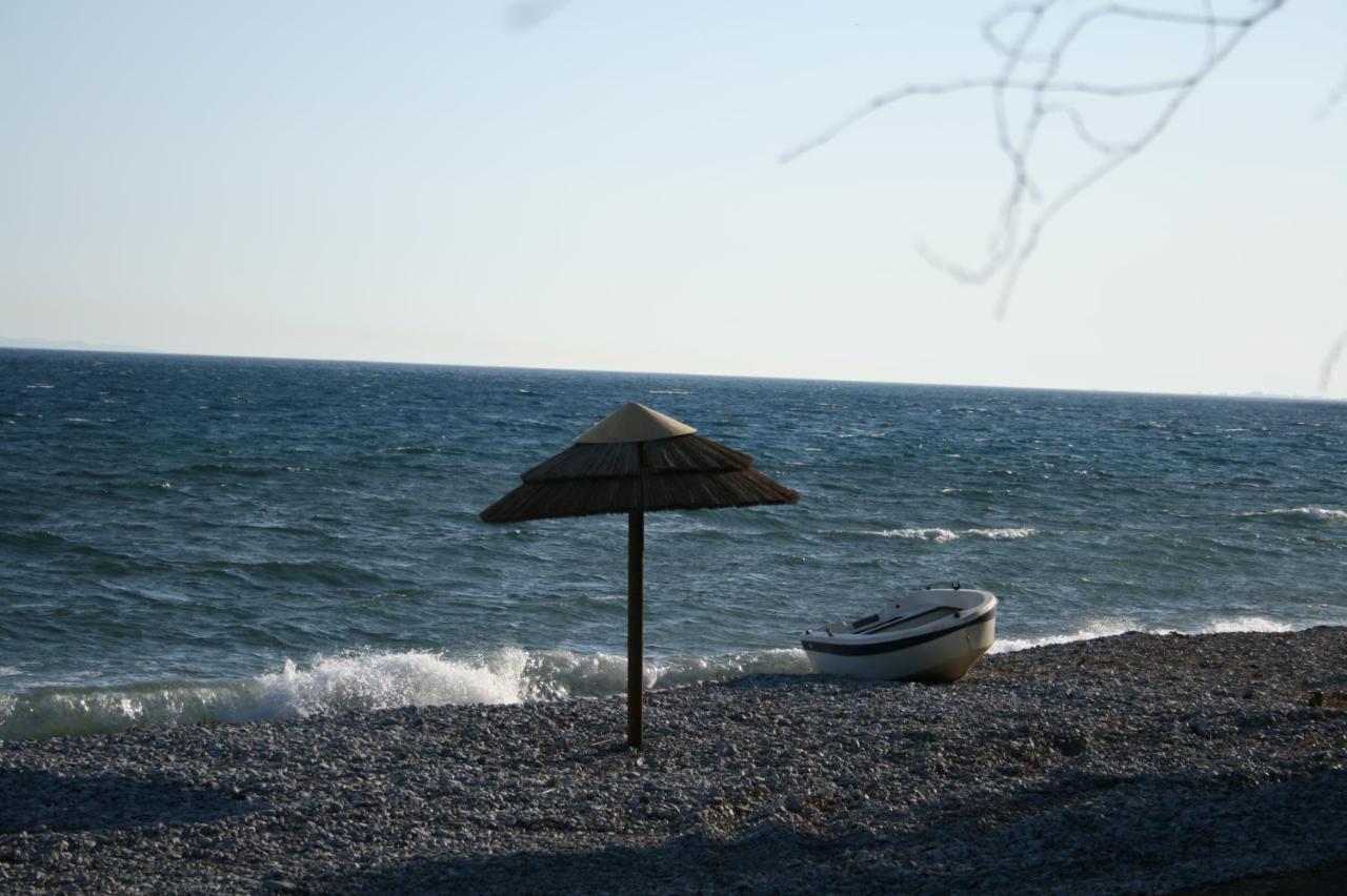 Nafpaktos Cottage By The Sea For Travelers And Dreamers! Esterno foto