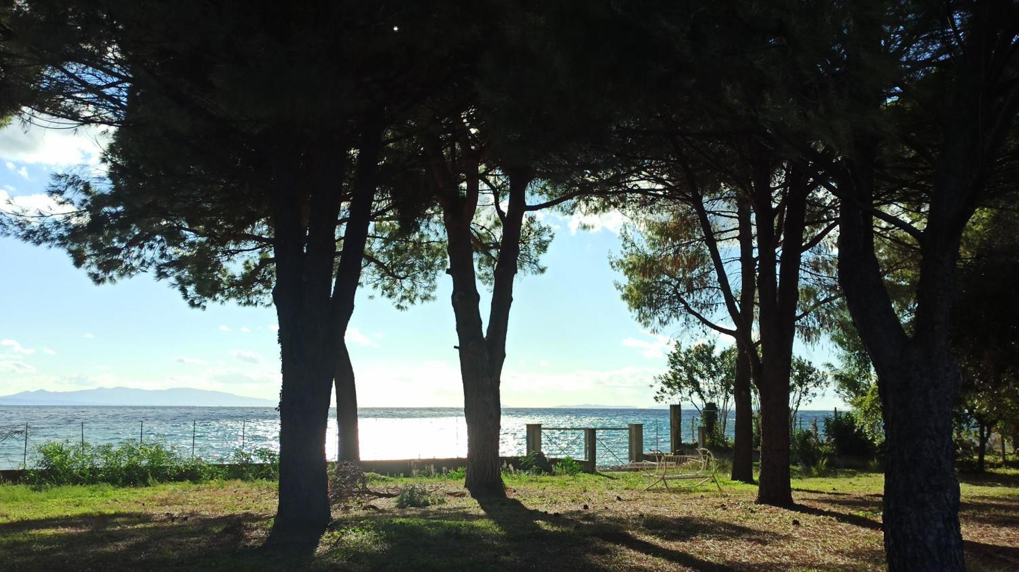 Nafpaktos Cottage By The Sea For Travelers And Dreamers! Esterno foto