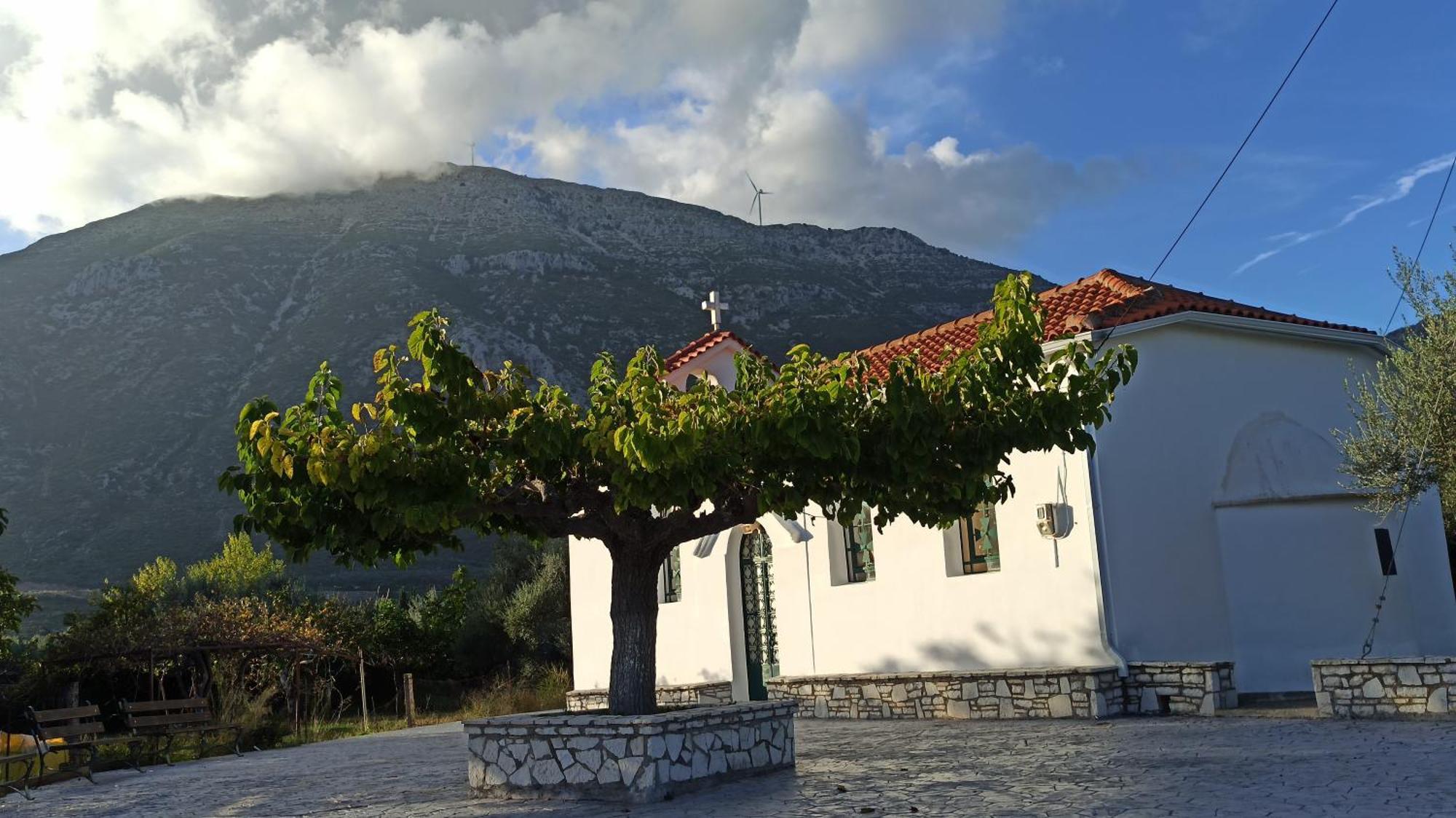 Nafpaktos Cottage By The Sea For Travelers And Dreamers! Esterno foto