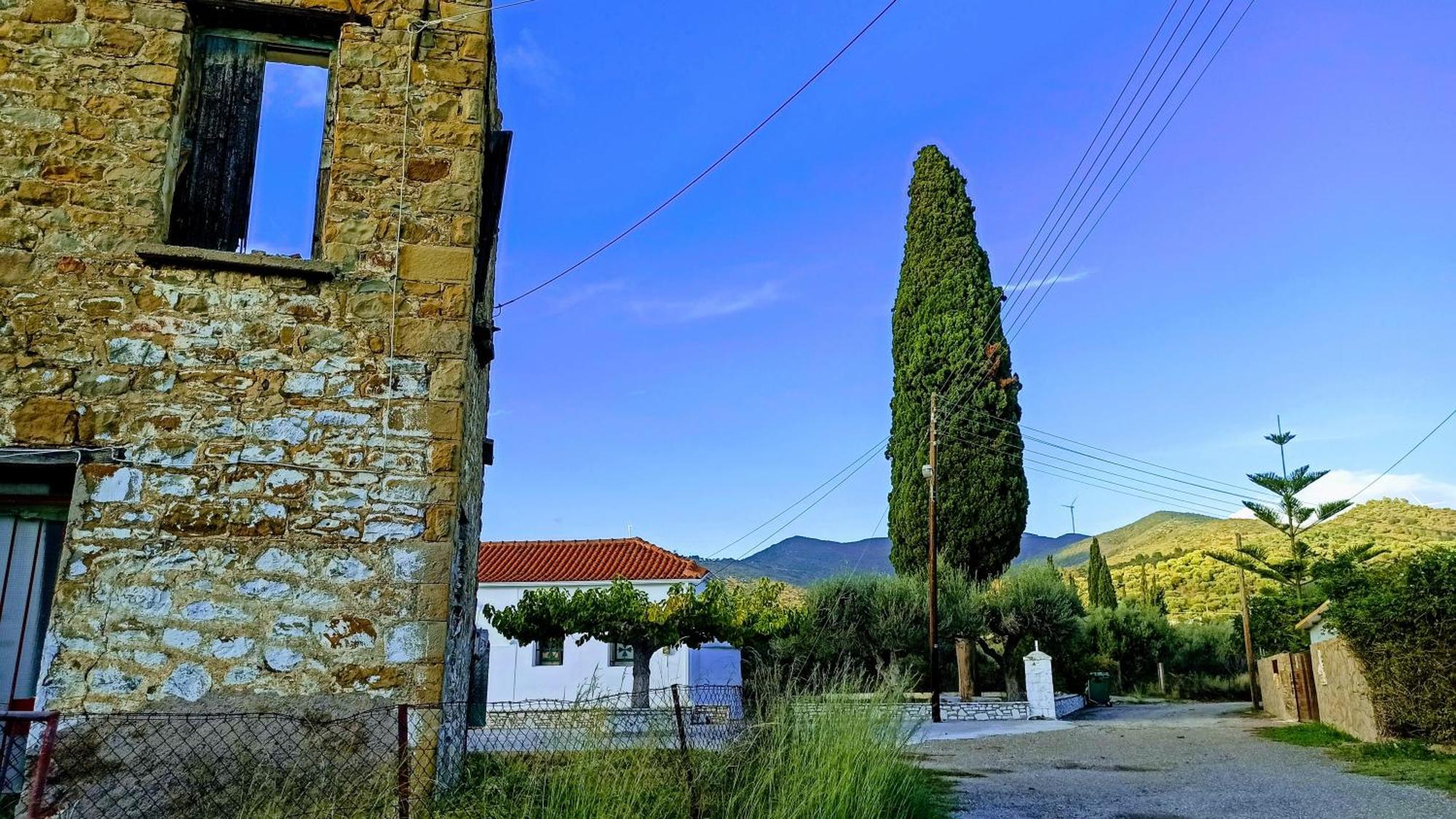 Nafpaktos Cottage By The Sea For Travelers And Dreamers! Esterno foto